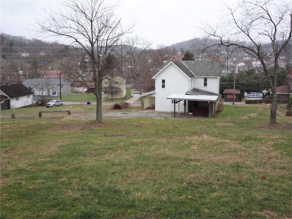 625 Spring Street Mars, PA 16046 - Photo 4 of 21 Back Yard!