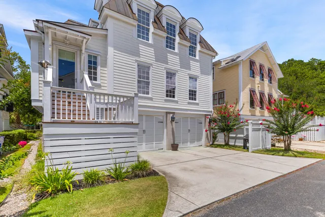 $1,697,500 | 738 Hibben's Grant Boulevard, Mount Pleasant, SC 29464