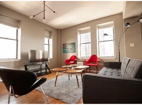 $369,000 | 700 Church Street, Unit 902, Nashville, TN 37203