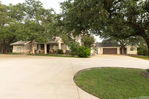 $1,650,000 | 7046 Devonshire Drive, Spring Branch, TX 78070