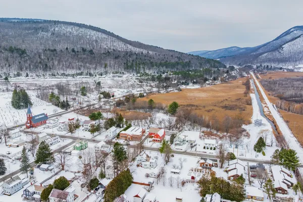 $350,000 | 118 Barnes Street, West Rutland, VT 05777