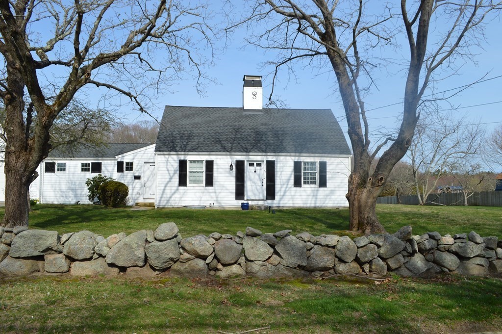 45 Gellette Road Fairhaven, MA 02719 - Photo 2 of 42 Gallery Image 2