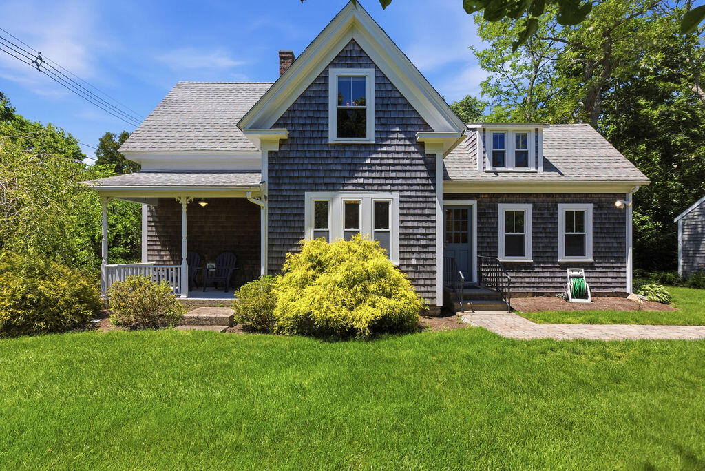 18 Nobscussett Road Dennis, MA 02638 - Photo 6 of 33 18NobscussettRd-04