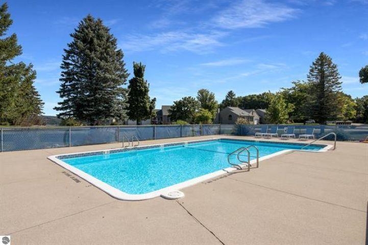6281 Ridge Drive Benzonia, MI 49616 - Photo 30 of 31 1949676-2f9e4b34-db9a-44b4-956c-ede76192a0c9.JPG
