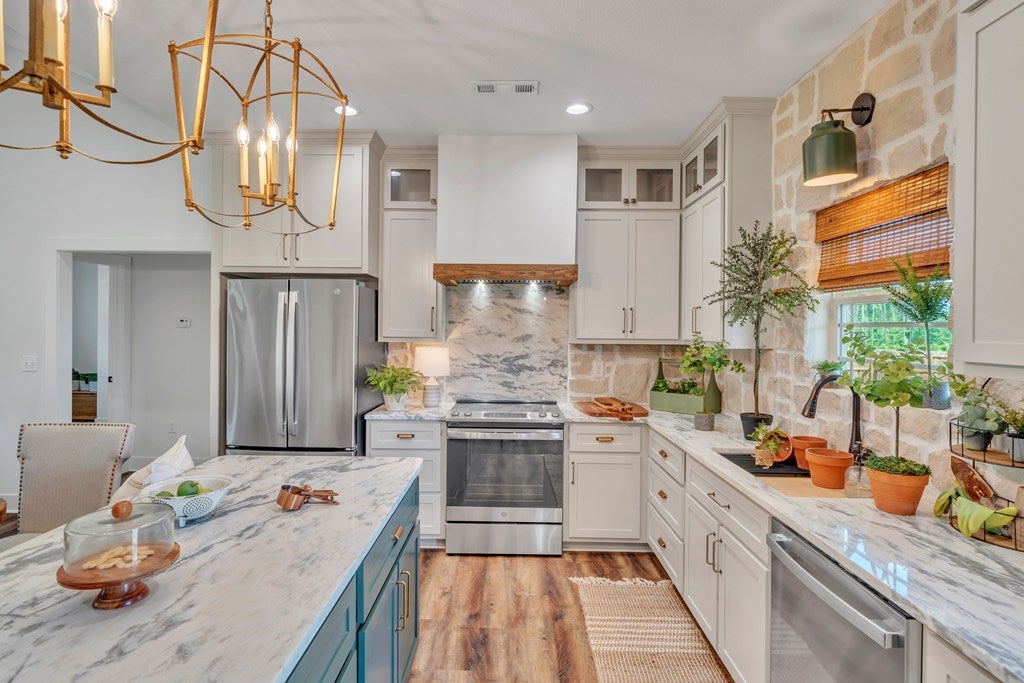 1354 Lakeway Road Dublin, GA 31027 - Photo 21 of 38 Gallery Image 21