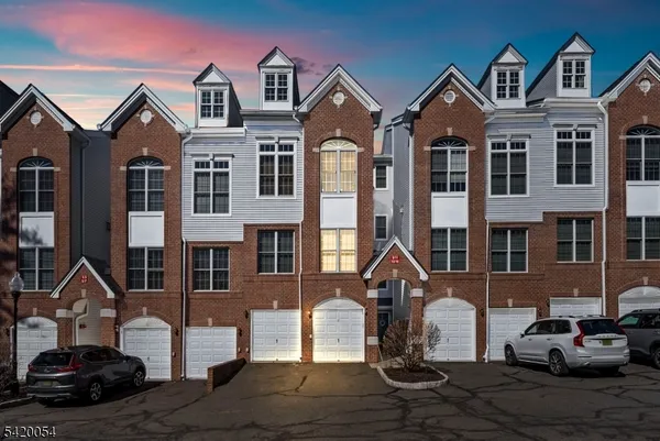 $655,888 | 9 Goffle Brook Court, Hawthorne, NJ 07506