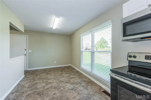 $2,160 | 1167 Musket Drive, St. Charles, MO 63304