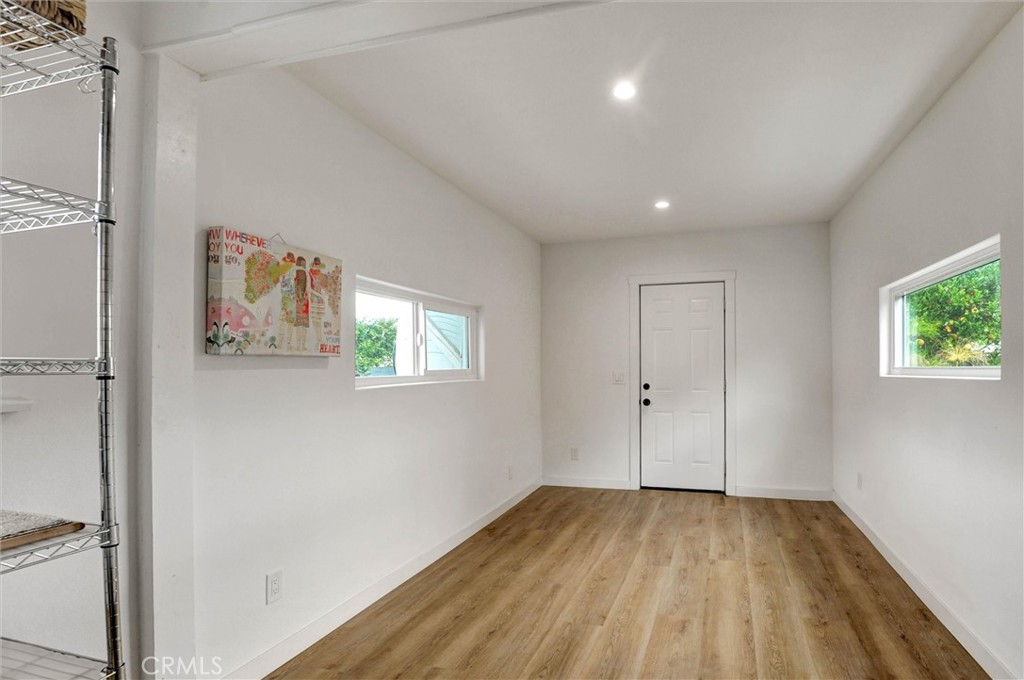929 North Sunset Avenue Azusa, CA 91702 - Photo 18 of 30