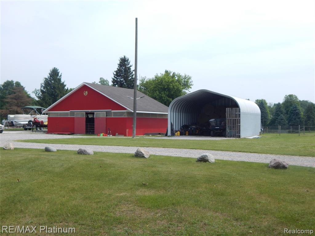 2025 West Rose Center Road Holly, MI 48442 - Photo 18 of 68 Gallery Image 18