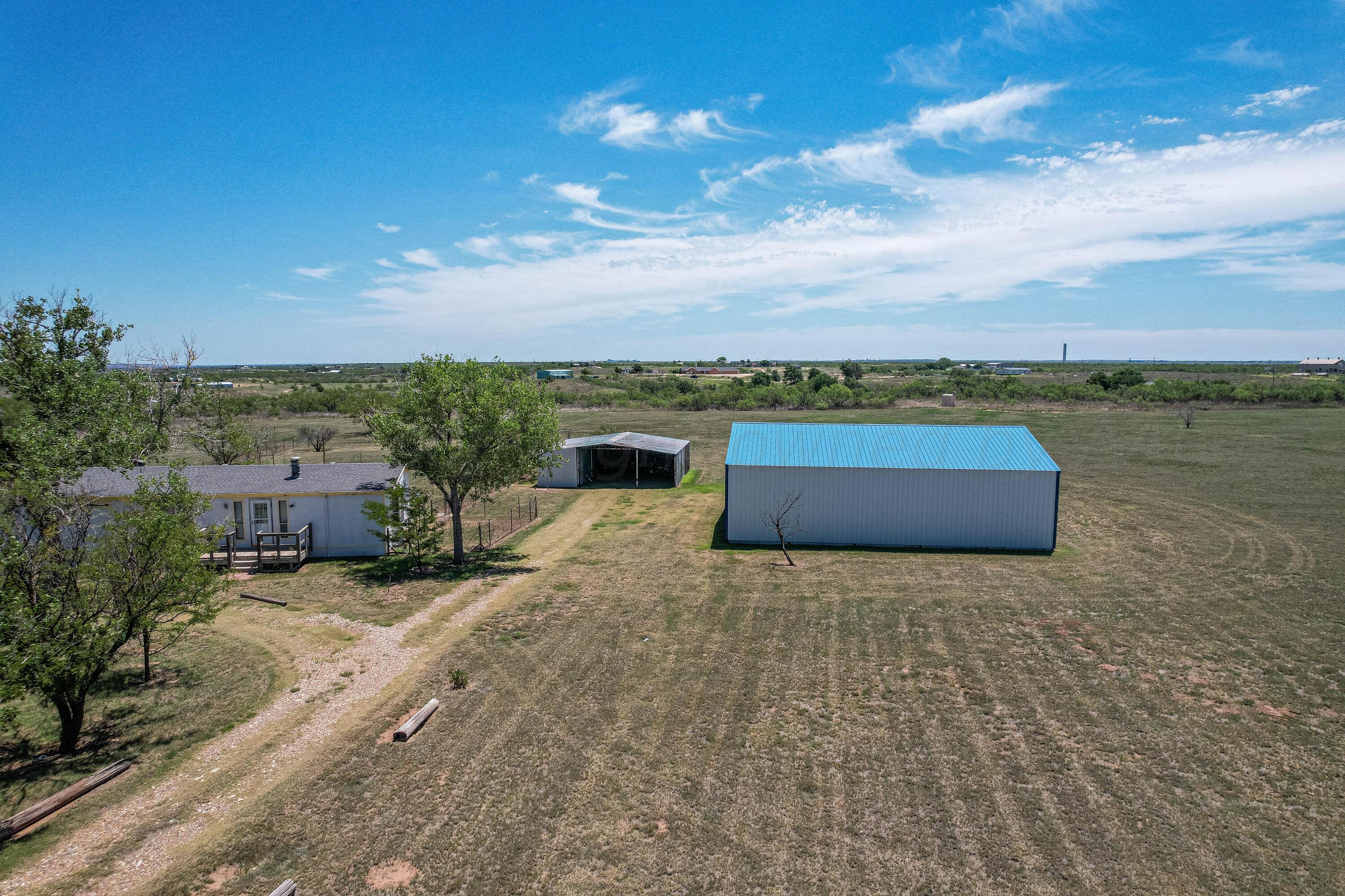 9750 Amarillo Road Fritch, TX 79036 - Photo 12 of 48 img (12 of 49)