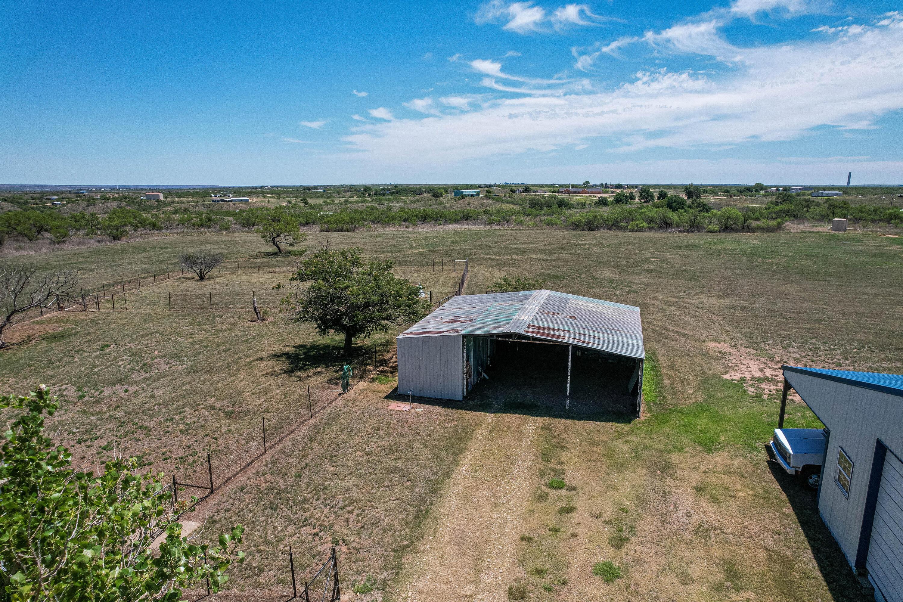 9750 Amarillo Road Fritch, TX 79036 - Photo 14 of 48 img (14 of 49)