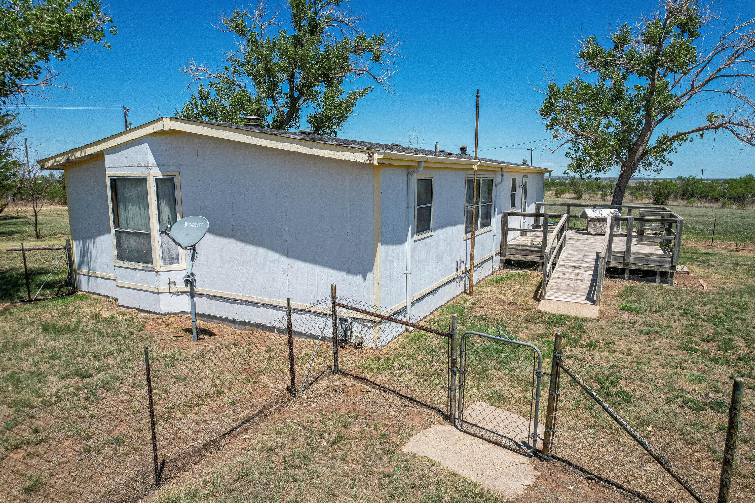 9750 Amarillo Road Fritch, TX 79036 - Photo 19 of 48 img (19 of 49)