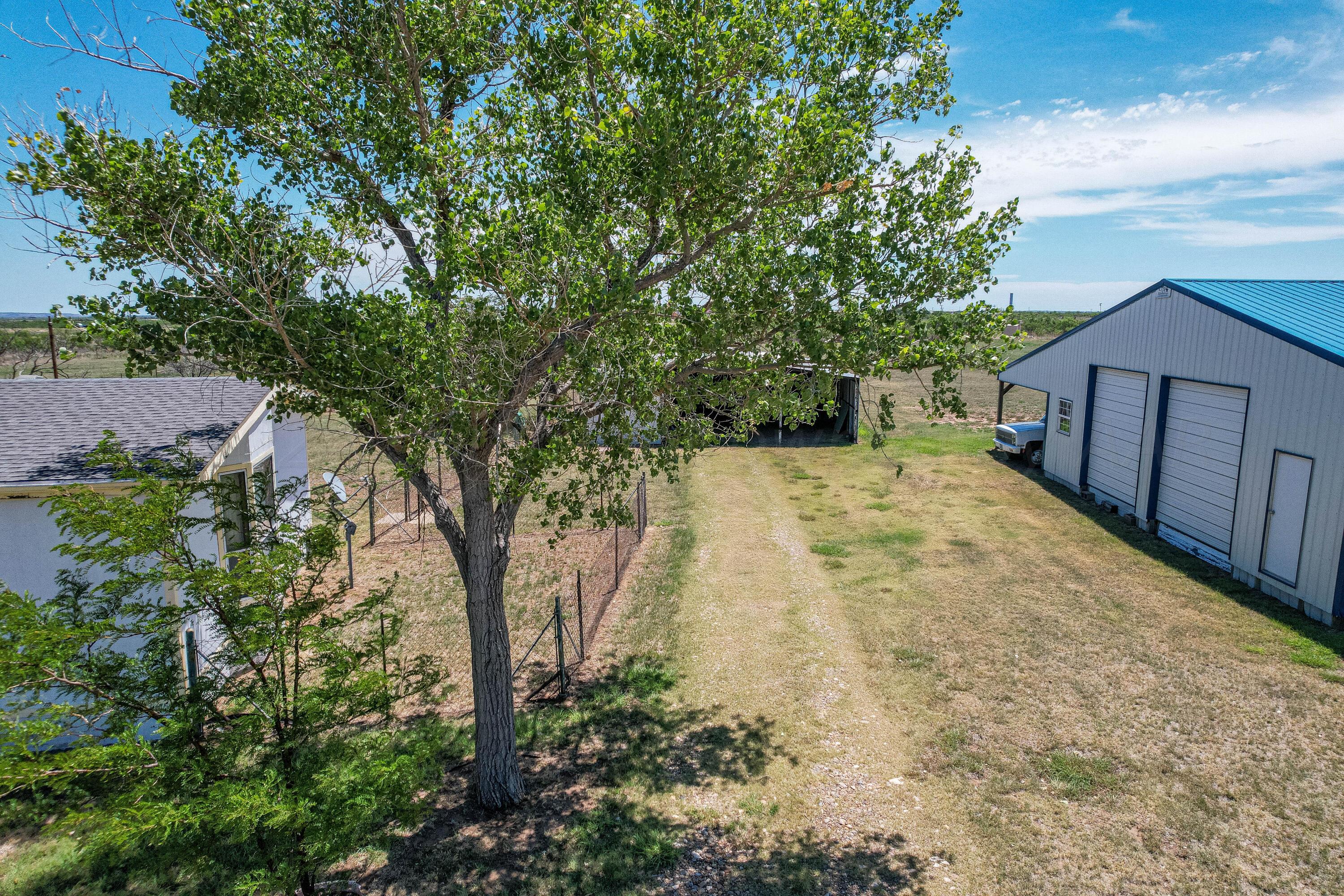 9750 Amarillo Road Fritch, TX 79036 - Photo 21 of 48 img (21 of 49)