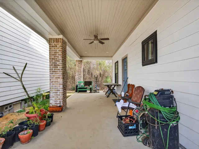 $265,000 | 1833 County Road 3556, Cleveland, TX 77327