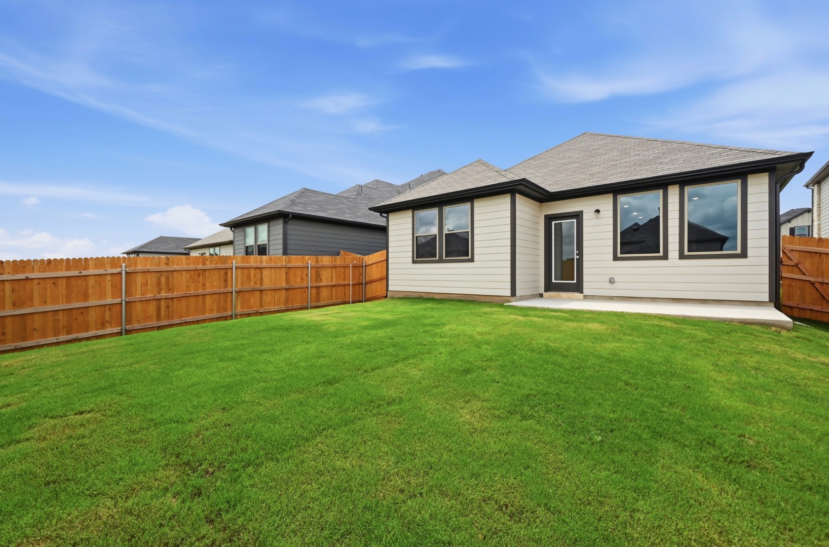 444 Lucky Avenue Elgin, TX 78621 - Photo 25 of 35