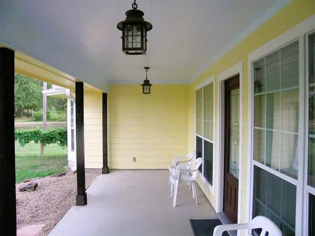 a view of an entryway