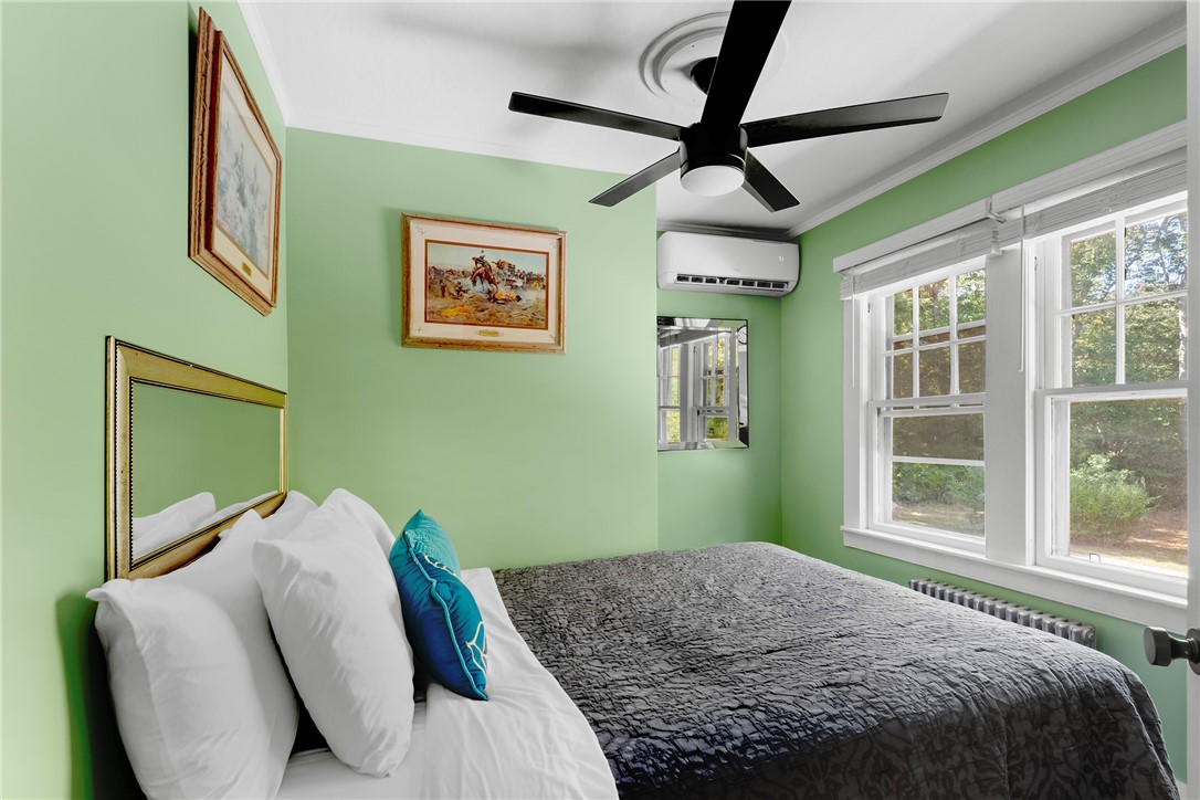 346 Post Road Westerly, RI 02891 - Photo 20 of 32