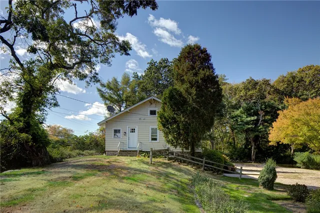 $715,000 | 346 Post Road, Westerly, RI 02891