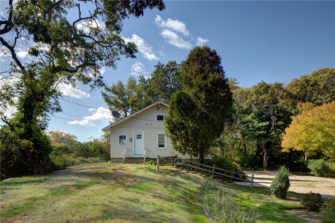 346 Post Road Westerly, RI 02891 - Photo 31 of 32