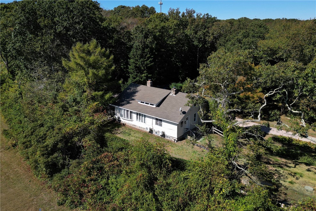 346 Post Road Westerly, RI 02891 - Photo 4 of 32