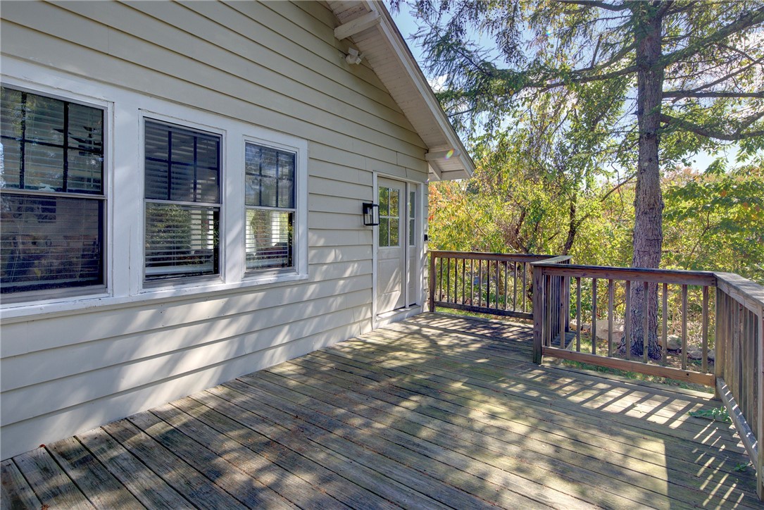 346 Post Road Westerly, RI 02891 - Photo 7 of 32