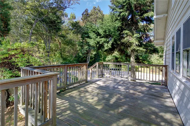 $715,000 | 346 Post Road, Westerly, RI 02891