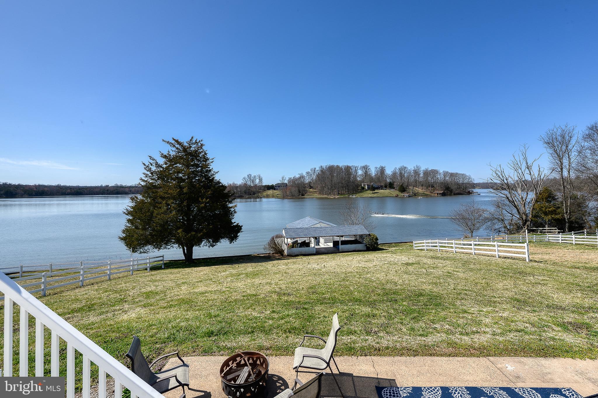5900 Woodberry Farm Road Orange, VA 22960 - Photo 20 of 99 Back deck and view