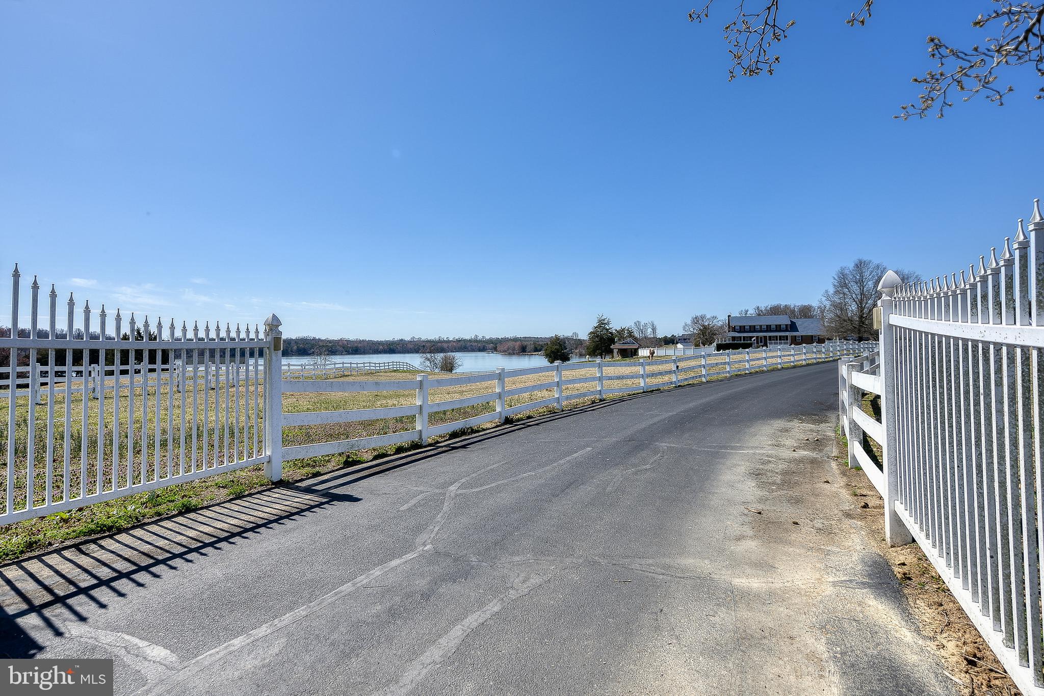 5900 Woodberry Farm Road Orange, VA 22960 - Photo 3 of 99 Driveway Entrance