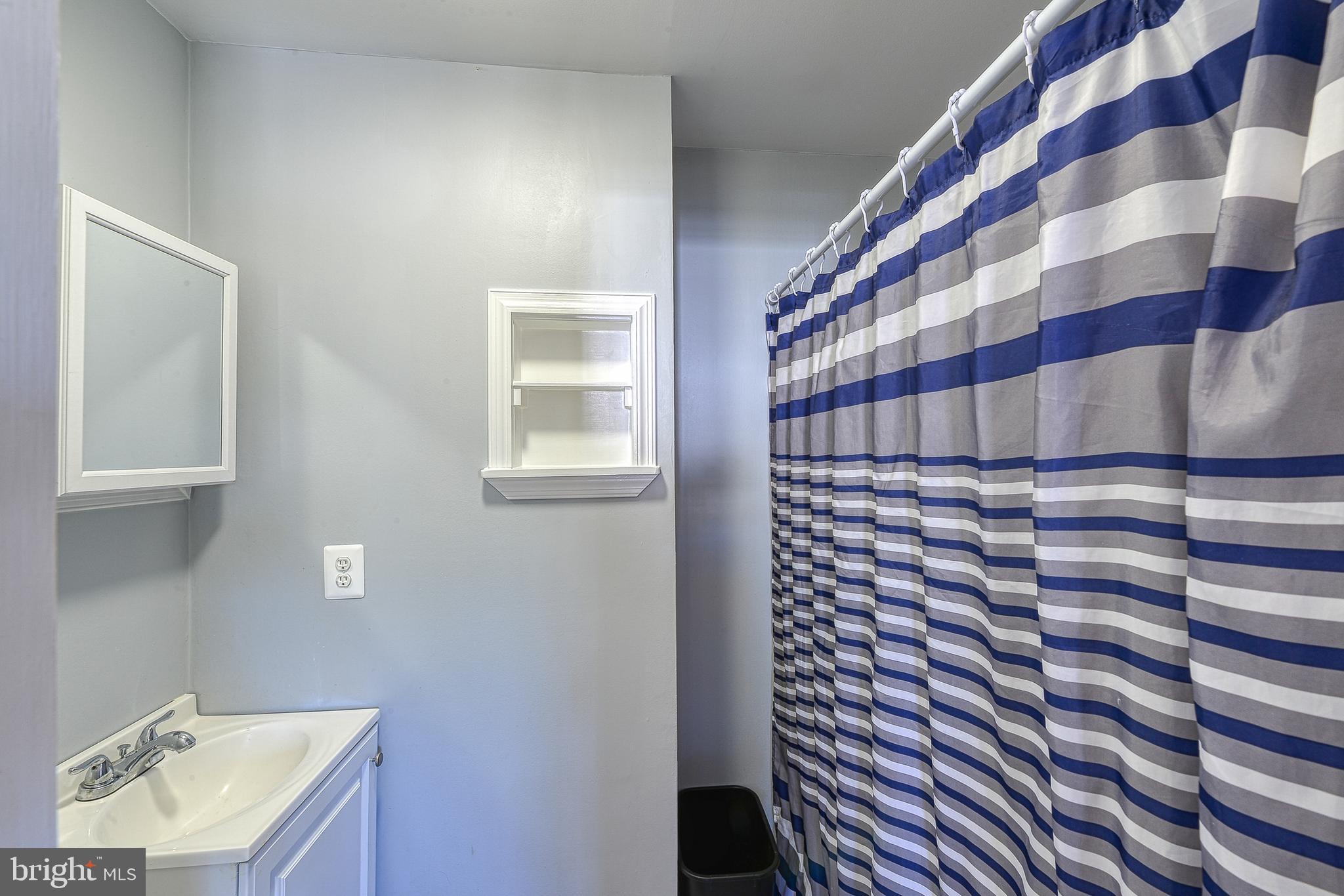 5900 Woodberry Farm Road Orange, VA 22960 - Photo 42 of 99 Main Level Masterbath