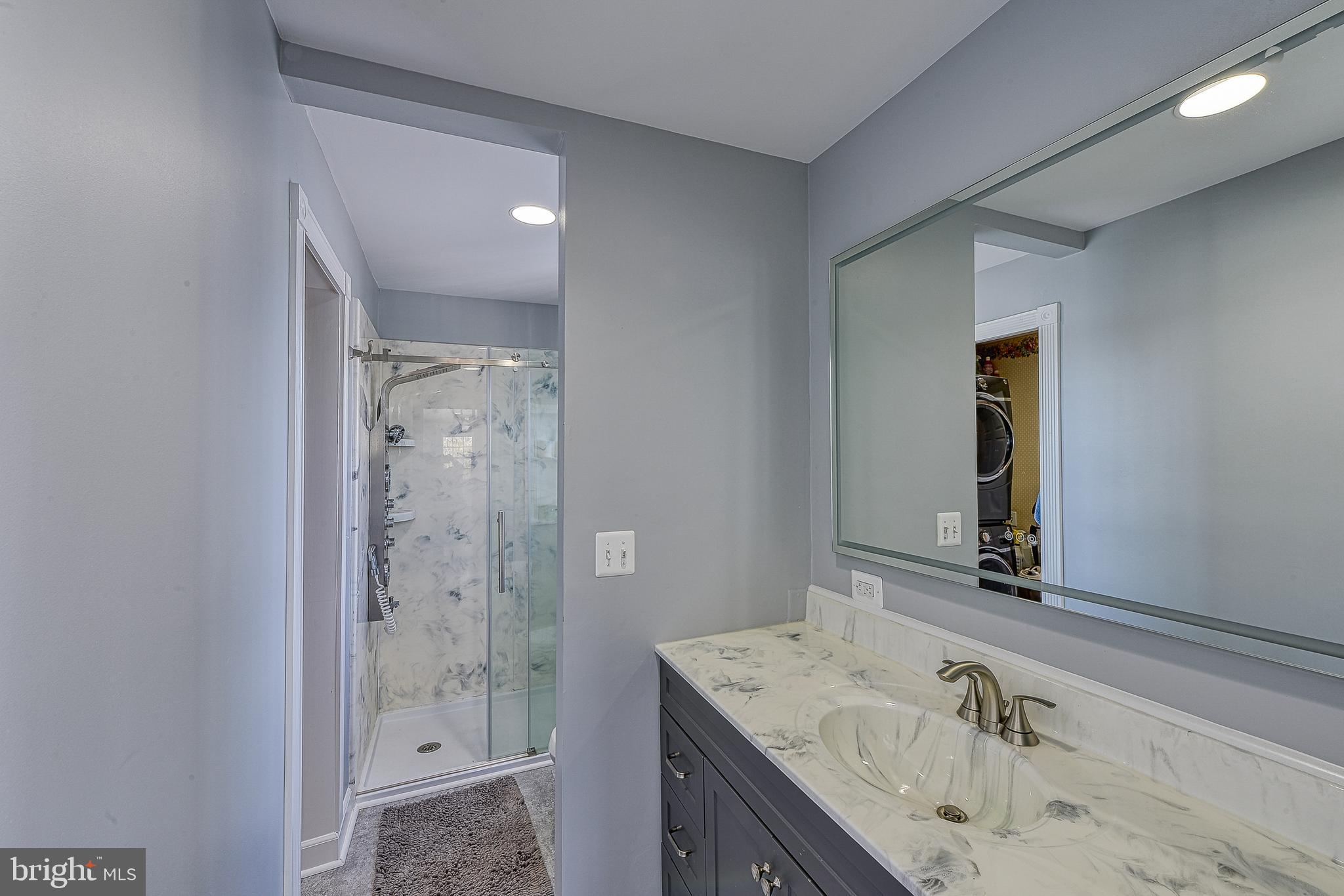 5900 Woodberry Farm Road Orange, VA 22960 - Photo 54 of 99 Master Bathroom