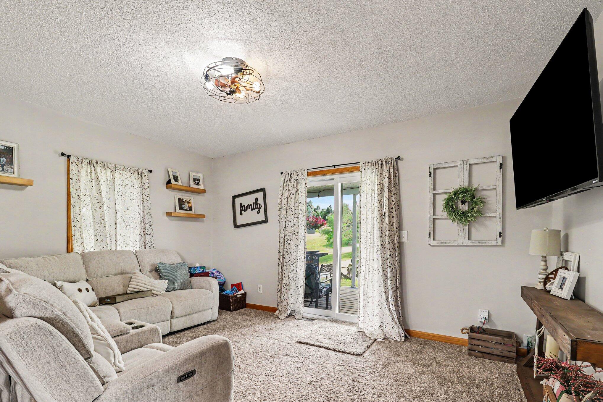 17274 Wilson Road Big Rapids, MI 49307 - Photo 6 of 51 005_file_9099