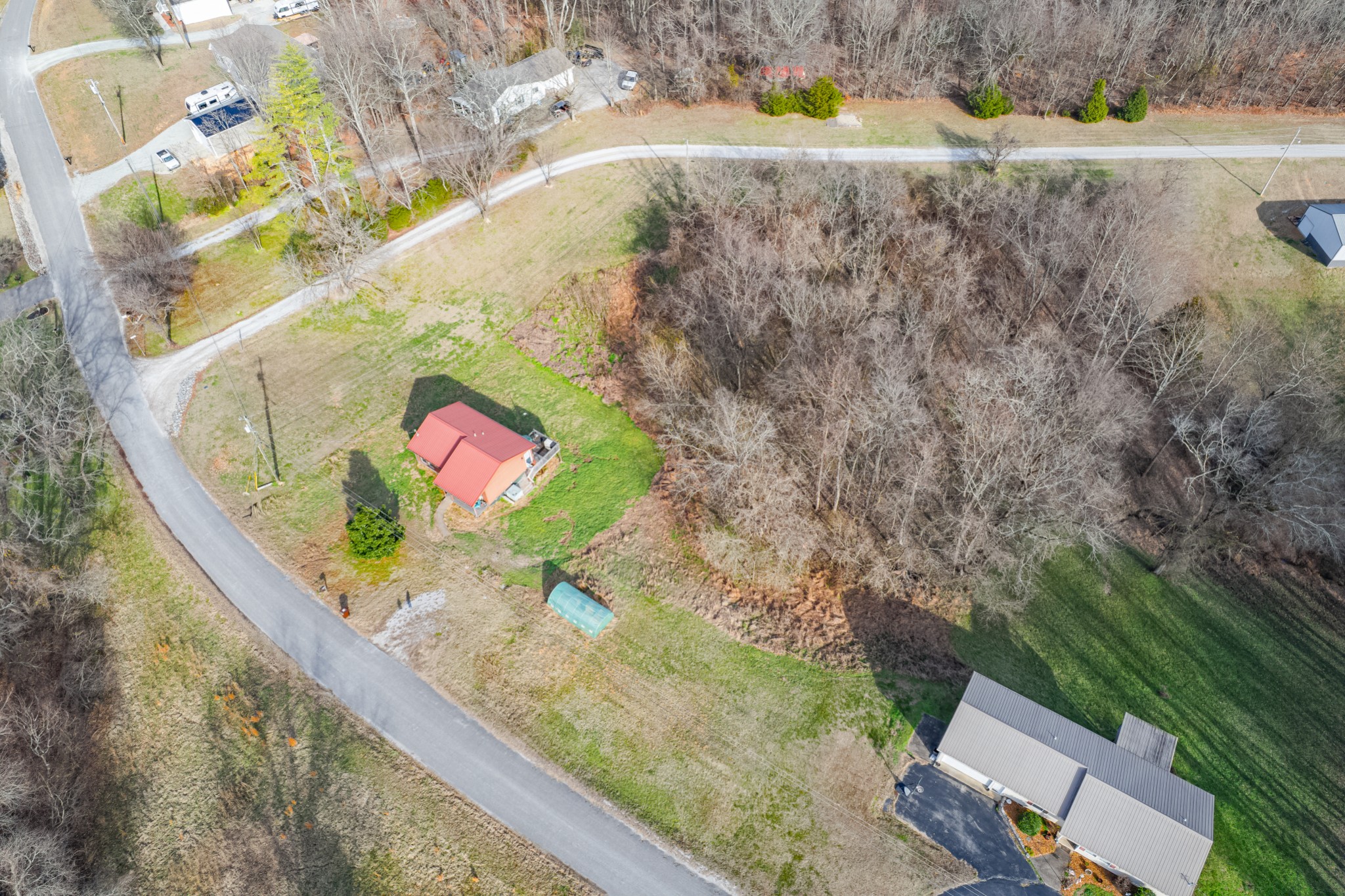 2070 Garner Road Mount Pleasant, TN 38474 - Photo 7 of 36 Gallery Image 7