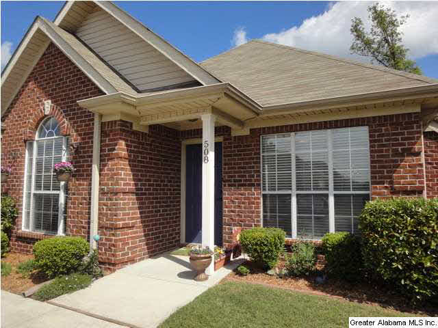508 Summit Circle Fultondale, AL 35068 - Photo 3 of 26