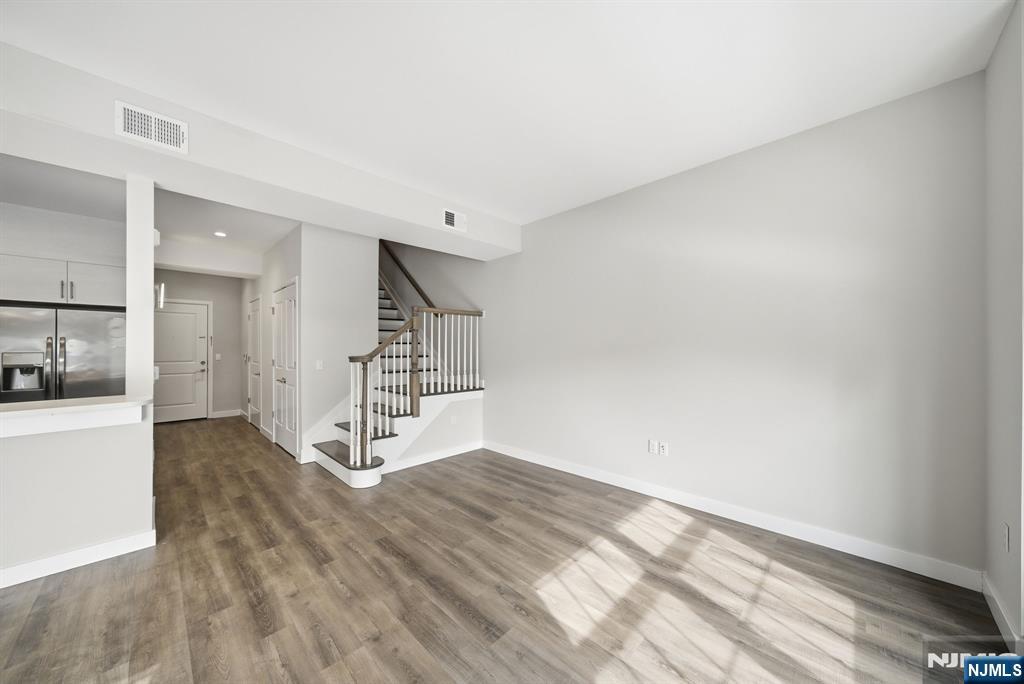764 New Bridge Road, Unit 2H Teaneck, NJ 07666 - Photo 10 of 18