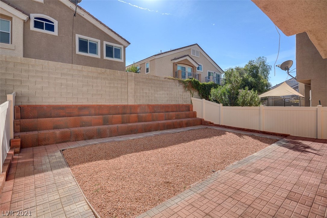 1559 Rusty Ridge Lane Henderson, NV 89002 - Photo 3 of 10