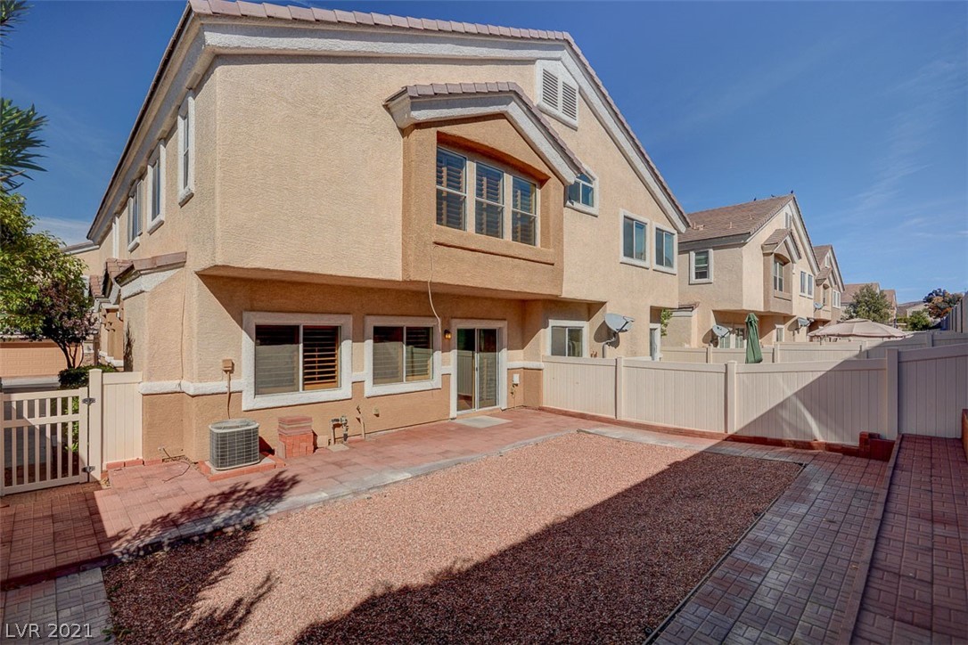 1559 Rusty Ridge Lane Henderson, NV 89002 - Photo 5 of 10