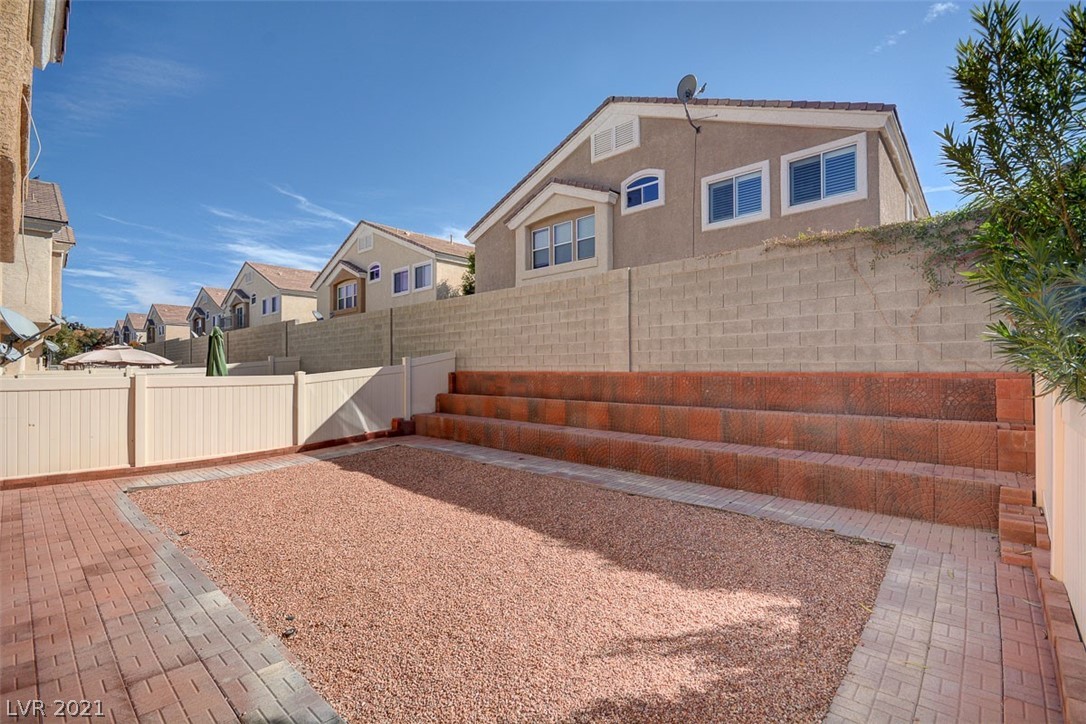 1559 Rusty Ridge Lane Henderson, NV 89002 - Photo 6 of 10