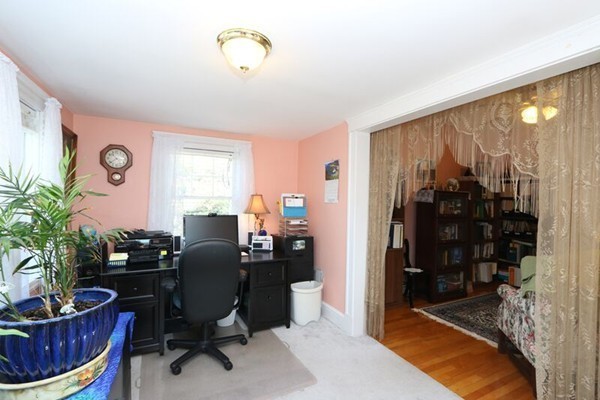 83-85 Warwick Road Newton, MA 02465 - Photo 14 of 29