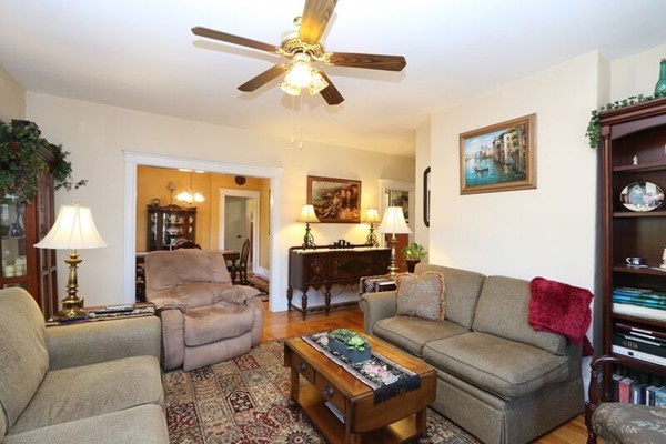 83-85 Warwick Road Newton, MA 02465 - Photo 8 of 29