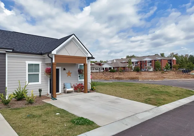 $259,900 | 51 Grove Loop, Blue Ridge, GA 30513