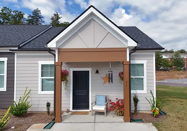 $259,900 | 51 Grove Loop, Blue Ridge, GA 30513