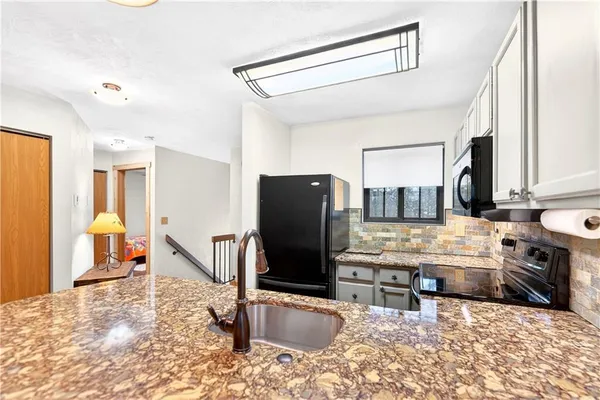 $270,000 | 1245 Tanyard Lane, Hidden Valley, PA 15502