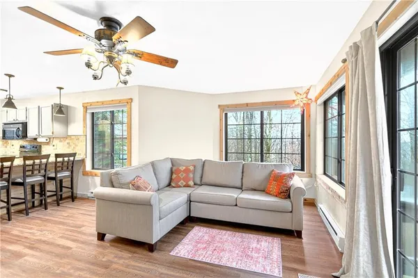 $270,000 | 1245 Tanyard Lane, Hidden Valley, PA 15502