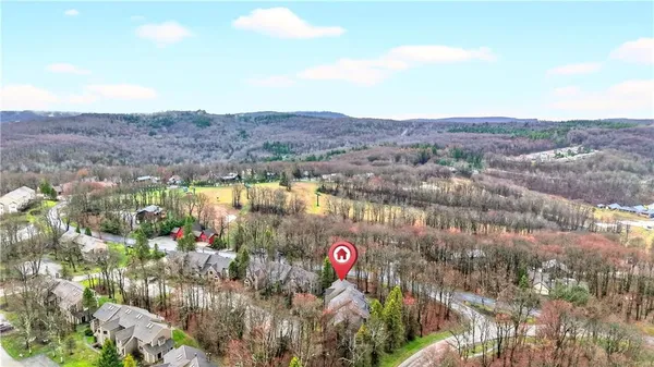 $270,000 | 1245 Tanyard Lane, Hidden Valley, PA 15502