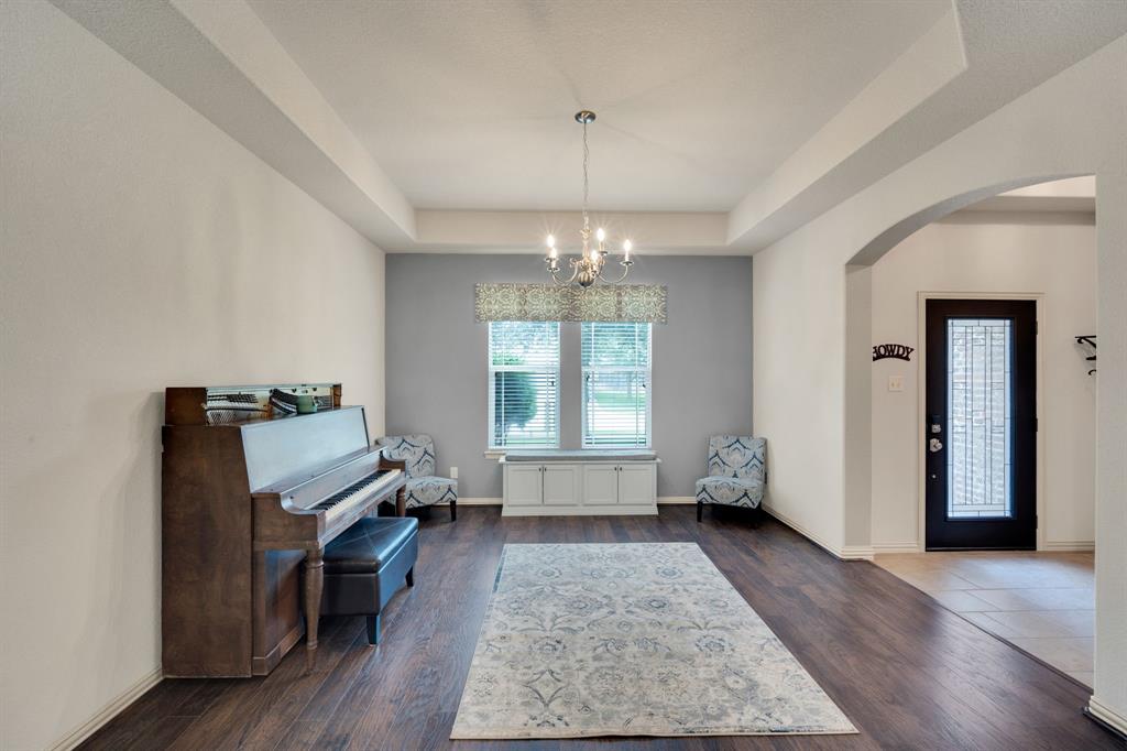 5009 Prosperity Row Midlothian, TX 76065 - Photo 15 of 34 Could be a formal dining room or close it off for an office