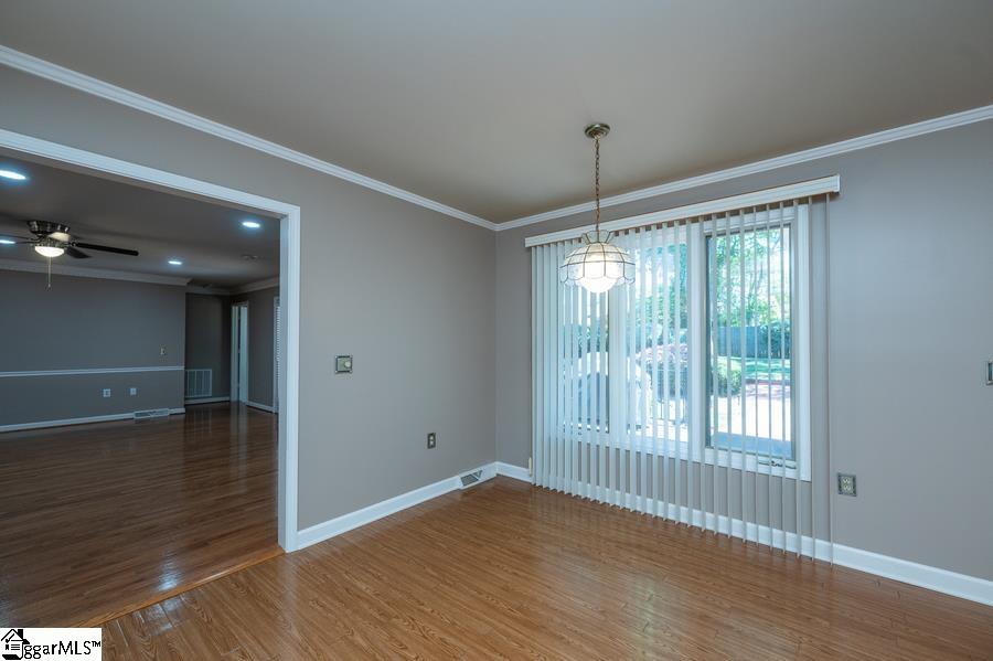109 River Oaks Road Greer, SC 29650 - Photo 8 of 38