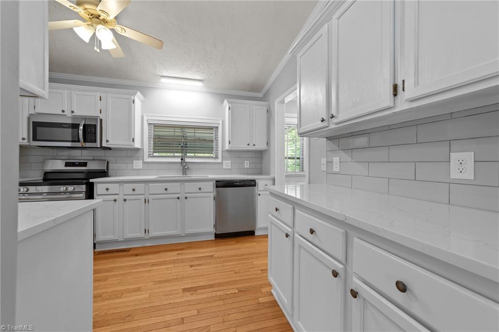 623 Gray-Wilson Road Colfax, NC 27235 - Photo 4 of 38