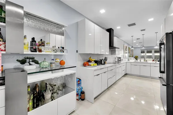 $779,900 | 16911 Southwest 115th Avenue, Miami, FL 33157