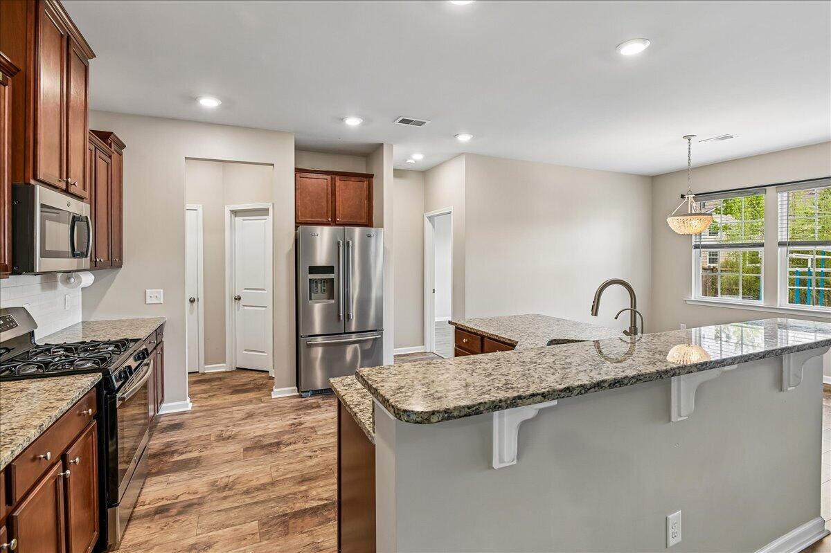 9906 Winged Elm Street Ladson, SC 29456 - Photo 21 of 80 33-Kitchen