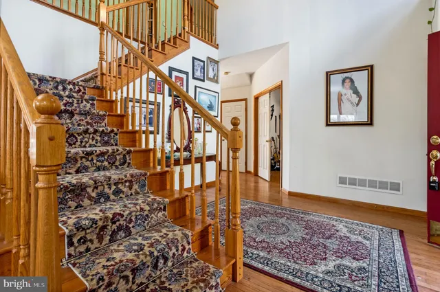 a view of an entryway